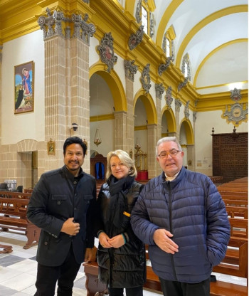 La iglesia de Santiago Apóstol de Albatera recaudará fondos para la rehabilitación de sus torres con el trío Trivox tributo a Il divo